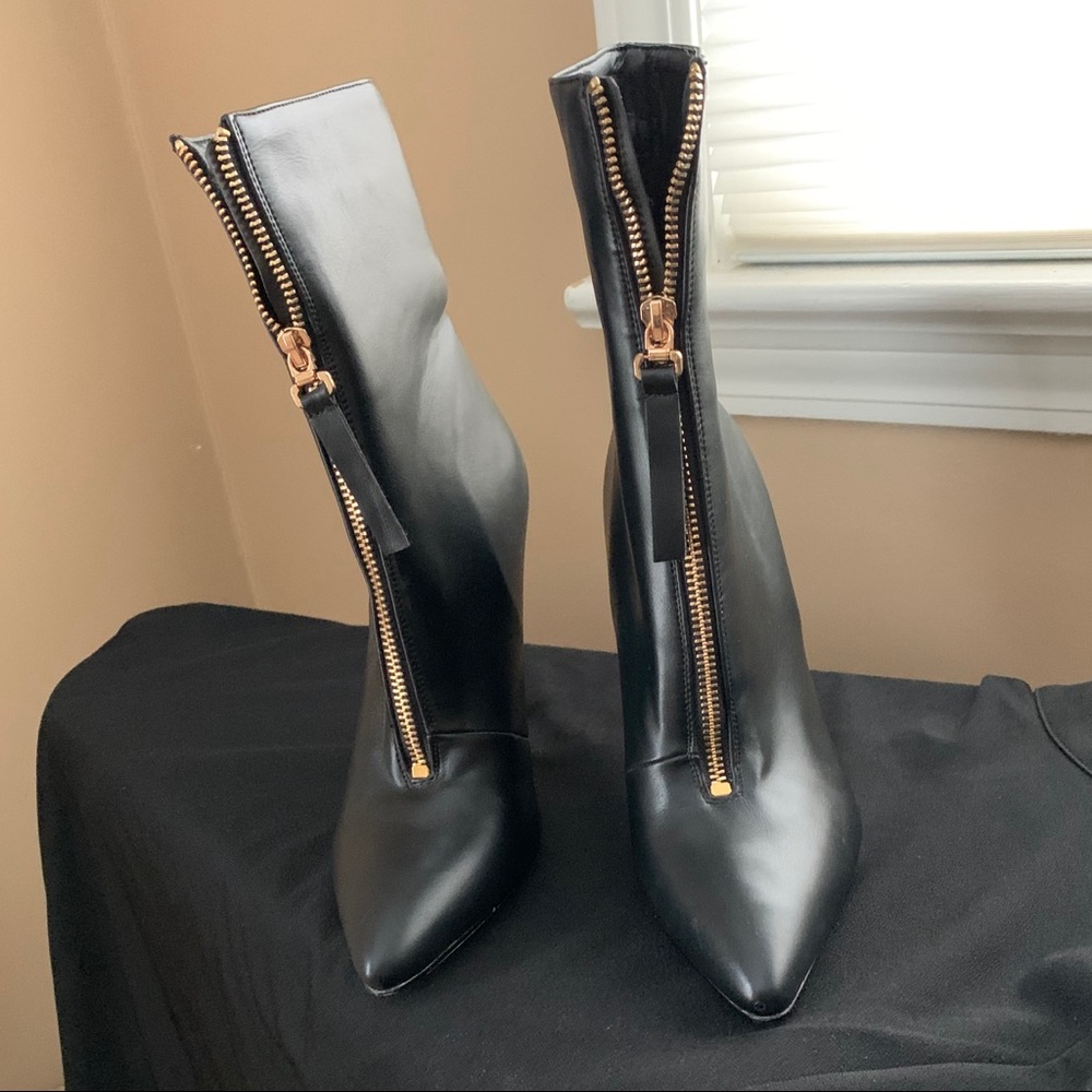 Ankle boots